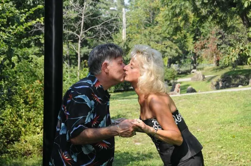 Engagement session, photo 5 of 8